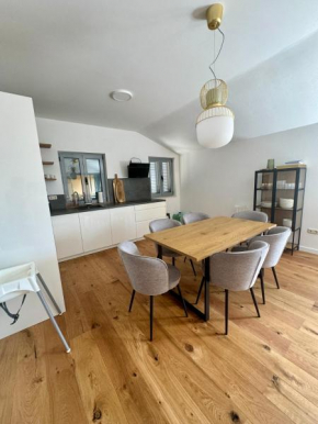 NiNoa Beach Apartment